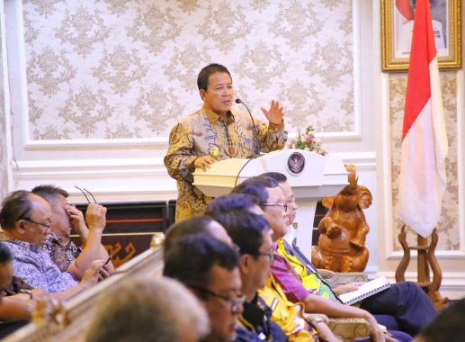 Gubernur Lampung Arinal Djunaidi Sambut Baik Pameran dan Lelang Lukisan