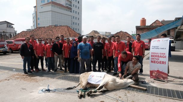 ACT Lampung Syukuran Kurban di Kelurahan Panjang Selatan, Camat Panjang Harisma Bramado Apresiasi