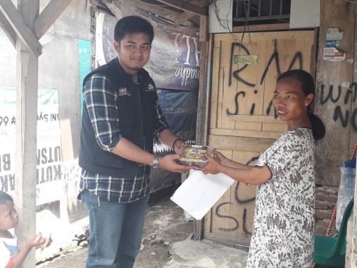 PKS Lampung Distribusikan Daging Kurban dengan Besek Anyaman Bambu