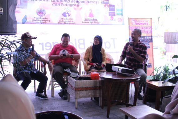 Sebelum Pelantikan Anggota DPRD Lampung, Ahmad Mufti Salim Ajak Keluarga Doa Bersama