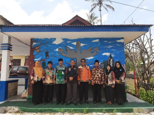 Program TNI Manunggal Membangun Desa di Lampung Barat Digelar di Pekon Bandar Agung
