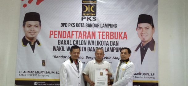 Mufti Salim Isi Hari Santri di Ponpes Insan Qur'ani Poncowarno Lampung Tengah