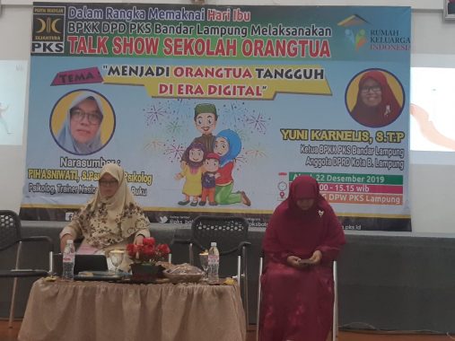 Maknai Hari Ibu, Bidang Perempuan dan Ketahanan Keluarga PKS Bandar Lampung Bikin Sekolah Orangtua