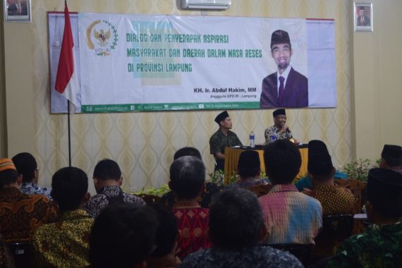 Kepala Desa Gunung Labuhan Kecamatan Sungkai Selatan Lampung Utara Gunakan Dana Desa Genjot Pembangunan Prorakyat