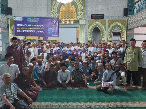 Dewan Dakwah Lampung Latih Ratusan Khatib Jumat