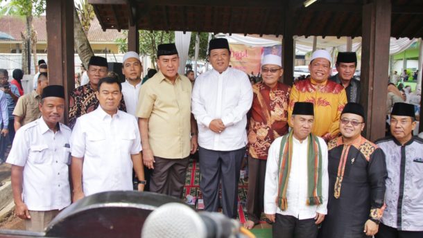 Gubernur Lampung Arinal Djunaidi Hadiri Perayaan Hari Raya Galungan