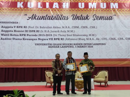 Wakil Gubernur Lampung Chusnunia Chalim Kuliah Umum di Sultan Maulana Hasanuddin Banten
