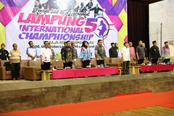 Wakil Gubernur Lampung Chusnunia Chalim Buka Kejuaraan Internasional Pencak Silat Piala Kemenpora