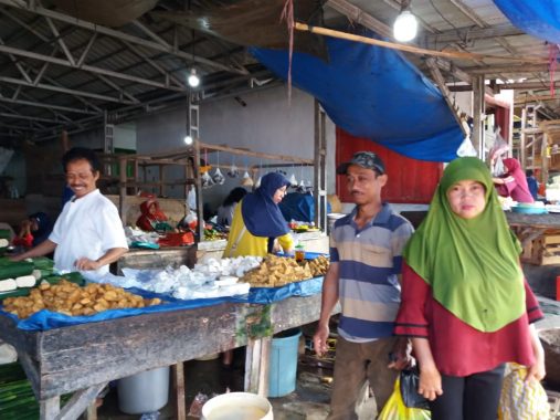 Corona, Enggak Ngaruh, Aktivitas Pasar Sentral Kotabumi Normal