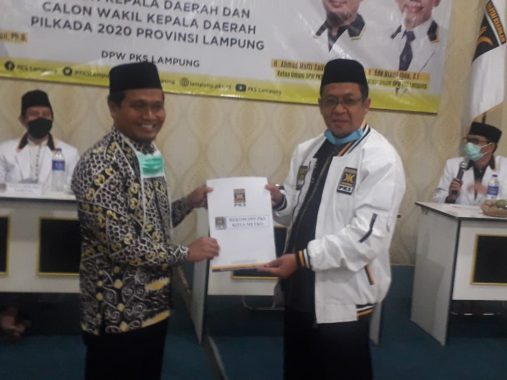 Nessy Kalvia Mustafa Resmi Diusung PKS Jadi Bakal Calon Bupati Lampung Tengah