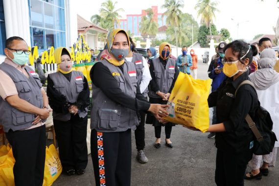 Warga Binaan Lembaga Pemasyarakatan Kotabumi Lampung Utara Produksi Masker
