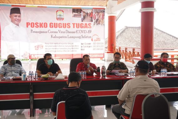ACT Lampung dan Sedop Tumpeng Bagikan 1.500 Kotak Nasi Kuning