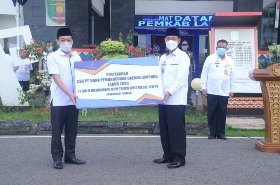 PT Bank Pembangunan Daerah Serahkan CSR ke Pemkab Lampung Utara