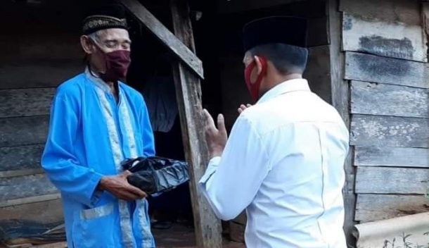 IZI Lampung dan Jejamo.com Kembali Salurkan Bingkisan Bahan Pokok di Perumahan Puri Sejahtera