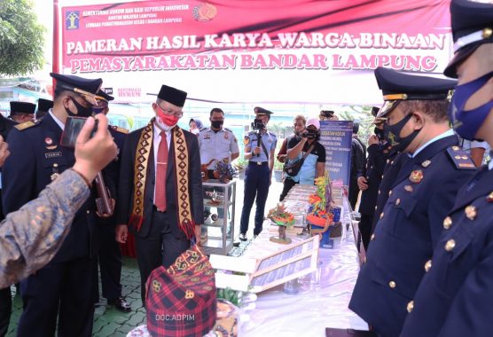 Reses, Anggota DPRD Lampung Yuni Karnelis Jelaskan Tugas Pokok dan Fungsi Legislator