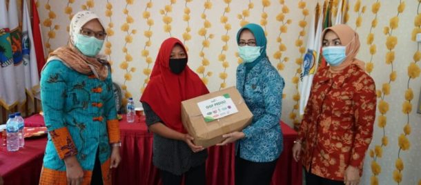 Pori Karlia Salurkan 100 Paket Sembako untuk Warga Desa Tanjung Heran Lampung Selatan