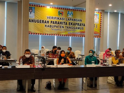 Kapolres Lampung Timur Gelar Program Jumat Berkah di Sukadana