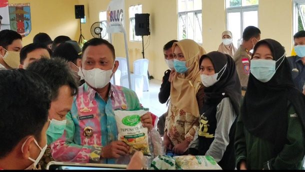 Tega! Bayi Laki-Laki Ini Dibuang di Kebun Kosong Desa Siraman Lampung Timur