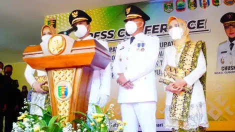 Advertorial: Gubernur Lampung Lantik Wahdi-Qomaru Sebagai Wli Kota dan Wakil Wali Kota Metro