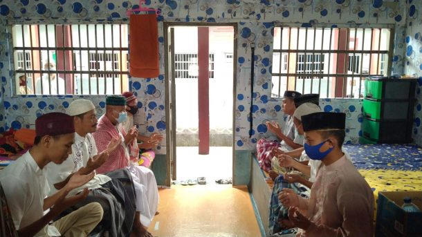 Sebanyak 504 Napi Lapas Way Kanan Doa Bersama untuk Indonesia Bebas Covid-19