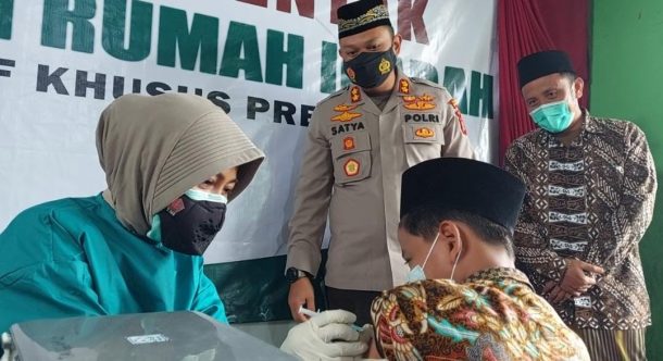 Advertorial: Kunjungi Simulasi PTM di SMK Negeri 3 Metro, Wahdi Sampaikan Rasa Bangganya