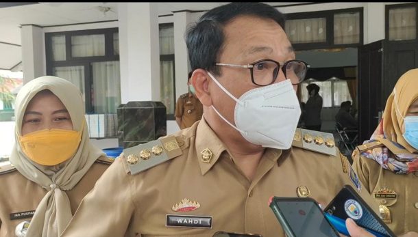 Kepala OJK Lampung Sambangi Kelompok Uswatun Hasanah di Tanggamus