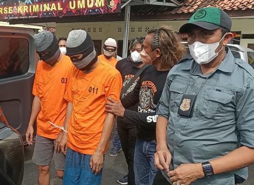 Bertemu di Rakercab MPC Pemuda Pancasila Lampung Selatan, Nanang Ermanto dan Rycko Menoza Saling Sapa