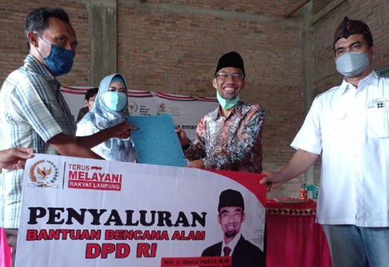 Abdul Hakim Luncurkan Kampus Desa Emas di Sumberejo, Bupati Tanggamus Dewi Handajani Sambut Baik