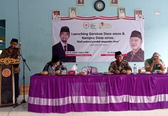 Presiden dan Abdul Hakim Luncurkan Kampus Desa Emas di Lampung Barat