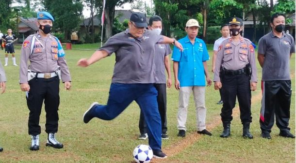 Disporapar Metro Buka Turnamen Sepakbola Wali Kota Cup III