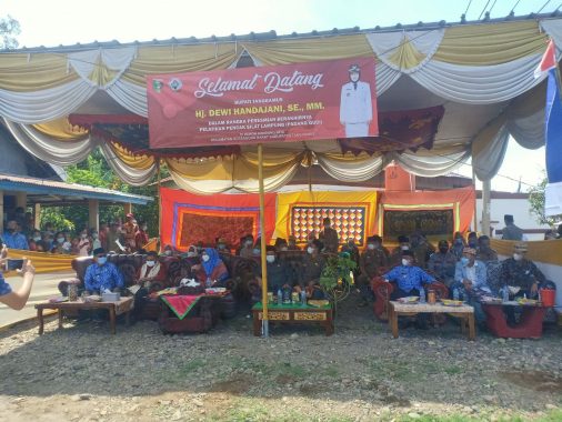 Hadiri Penutupan Pelatihan Pencak Silat Padang Guci, Dewi Handajani Beri Apresiasi