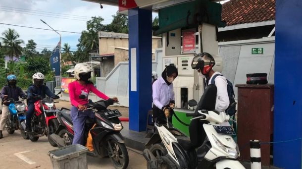 Warga Metro Keluhkan Kerusakan Jalan Soekarno Hatta