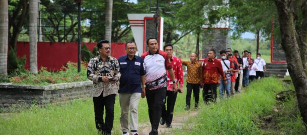 Bupati Lampung Selatan Ikuti Peluncuran Reformasi Birokrasi Tematik Penanggulangan Kemiskinan di Yogyakarta