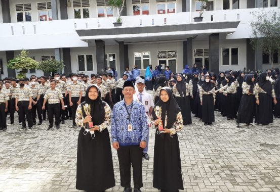Dual System Lejitkan Prestasi SMK SMTI Bandar Lampung