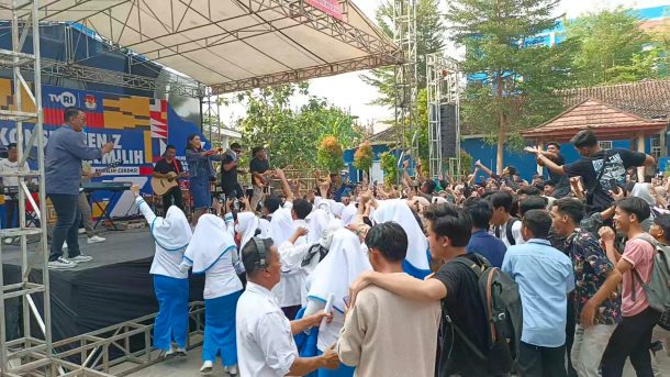 Konser Gen Z TVRI Lampung Jadi Magnet Mahasiswa Umpri