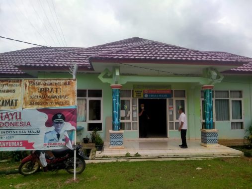 Rehabilitasi Kantor Kecamatan Banyumas Pringsewu Tak Maksimal, Kusen Keropos Tak Diperbaiki