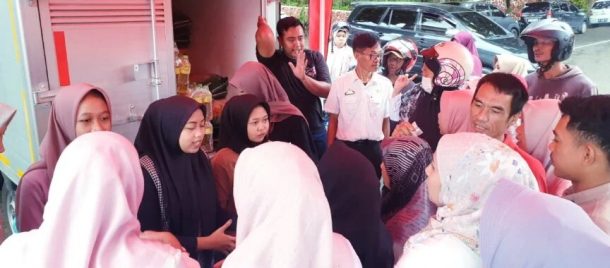 Gelar Pangan Murah Pemkab Lampung Selatan Diserbu Warga