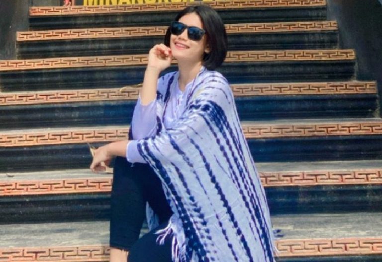 Model Cantik Lampung Dina Armalia Siapkan Usaha TnD Salon Beauty, Bakal Luncur Pas Hari Lahir