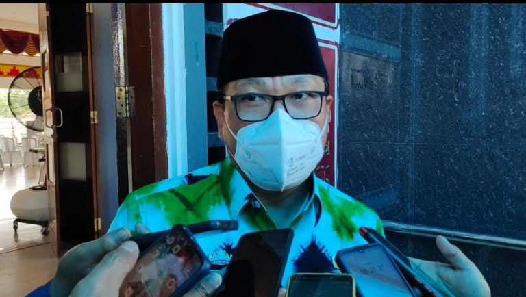Wahdi Minta Camat dan Lurah Aktif di Masyarakat
