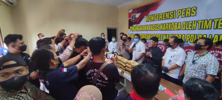 Ditresnarkoba Polda Lampung Gagalkan Penyelundupan 3 Kg Sabu, 1.300 Pil Ekstasi dan 69 Kg Ganja