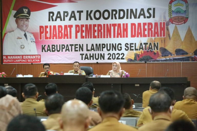 Rapat Koordinasi Pemkab Lampung Selatan, Nanang Ermanto Ingatkan Jajarannya Tingkatkan Kinerja