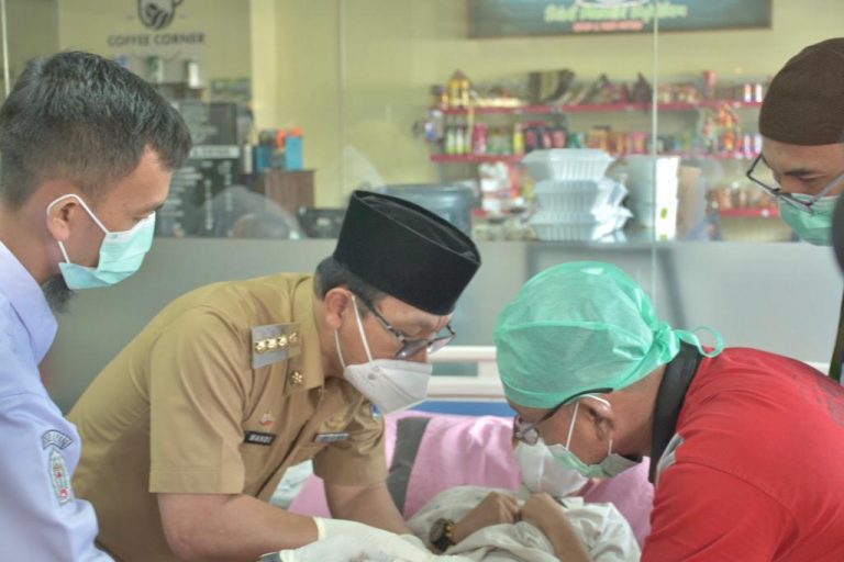 HKN 2022, Wahdi Minta Faskes di Metro Tingkatkan Pelayanan