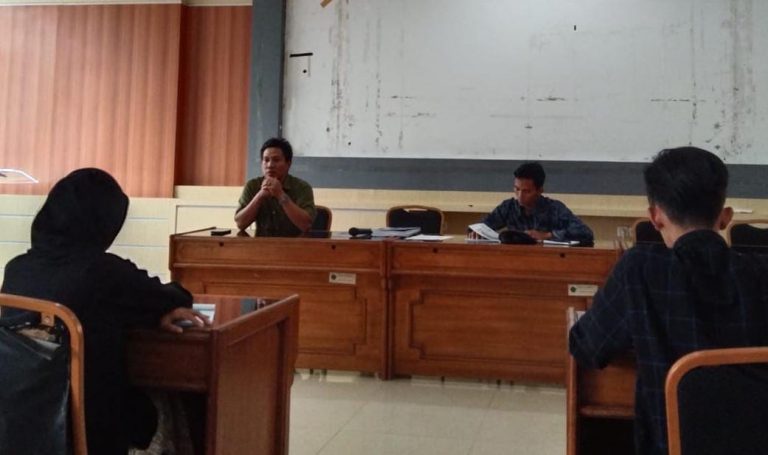 Beri Materi Workshop Jurnalistik di IAIN Metro, Abdul Wahab: Bukan Asal Foto yang Dipakai untuk Berita