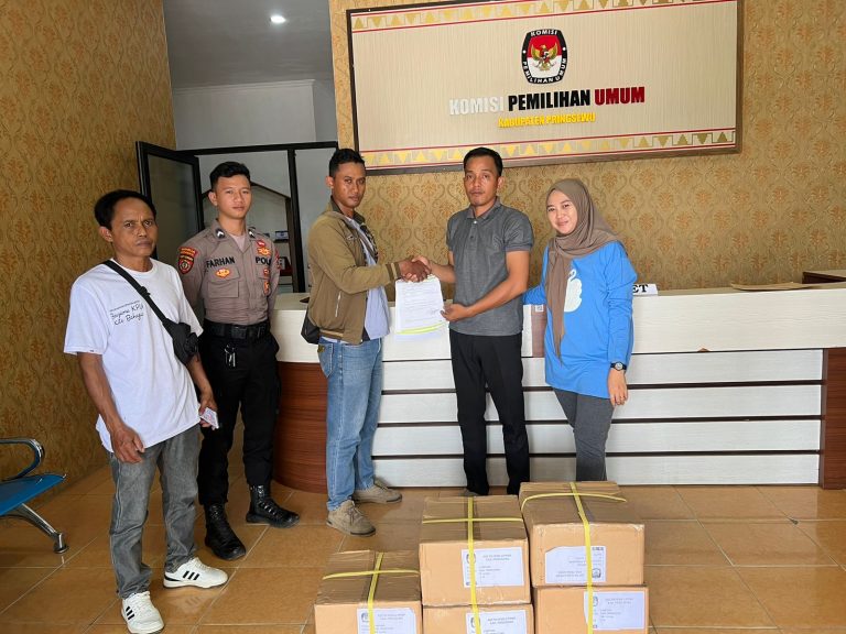 Polres Pringsewu Amankan Kedatangan Alat Bantu Tuna Netra untuk Pemilu 2024