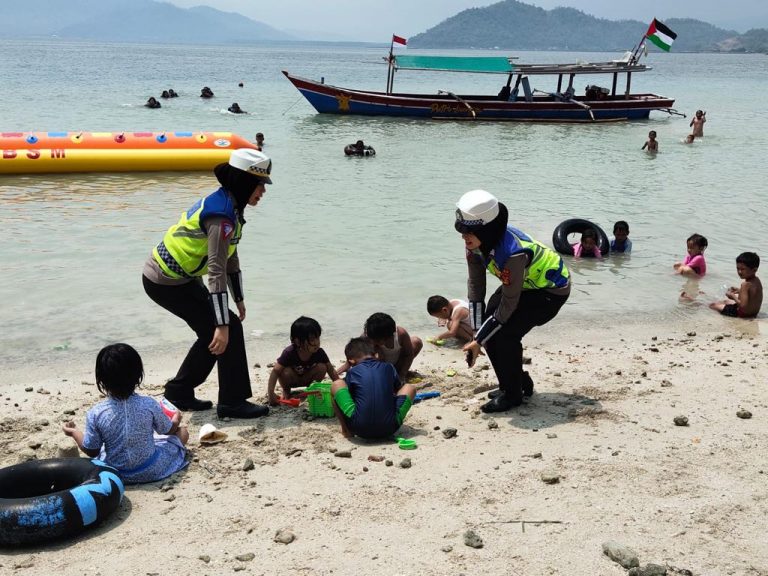 Jamin Rasa Aman dan Nyaman, Polda Lampung Terjunkan Personel ke Sejumlah Destinasi Wisata