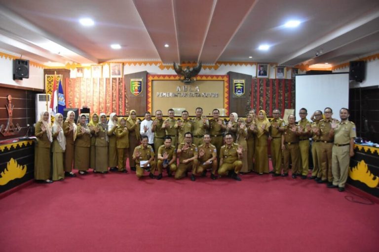 Advertorial: Pimpin Rakor Bulanan, Wahdi Tekankan OPD Lakukan Evaluasi dan Identifikasi Hasil Kerja