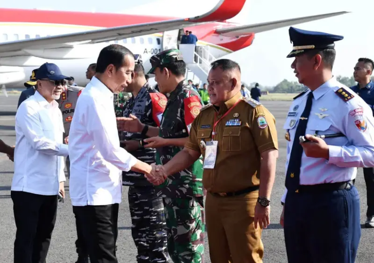 Bupati Lampung Selatan Dampingi Presiden Jokowi Resmikan SPAM di Natar