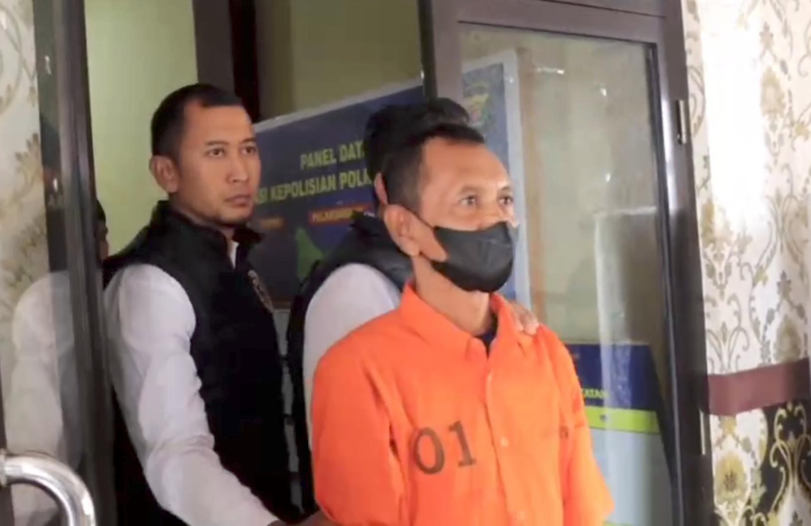 Lurah Sukoharjo III Barat Pringsewu Nekat Gadaikan Kantor Desa, Dan Korupsi DD