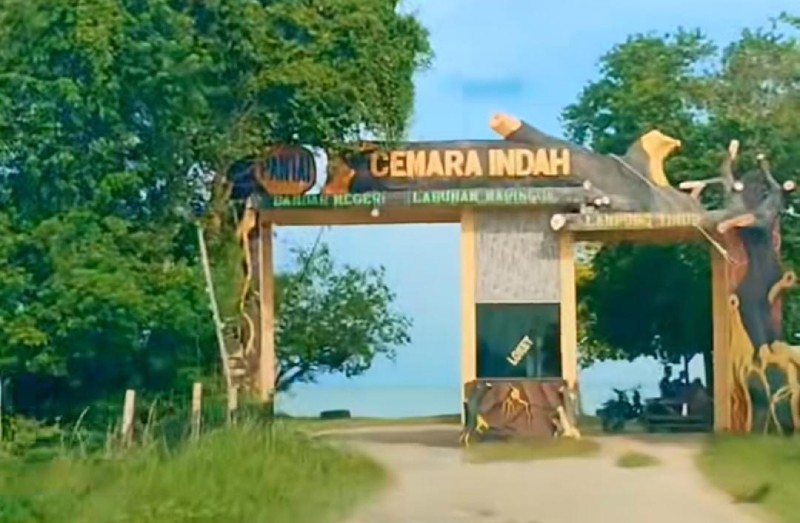 pantai cemara lamtim